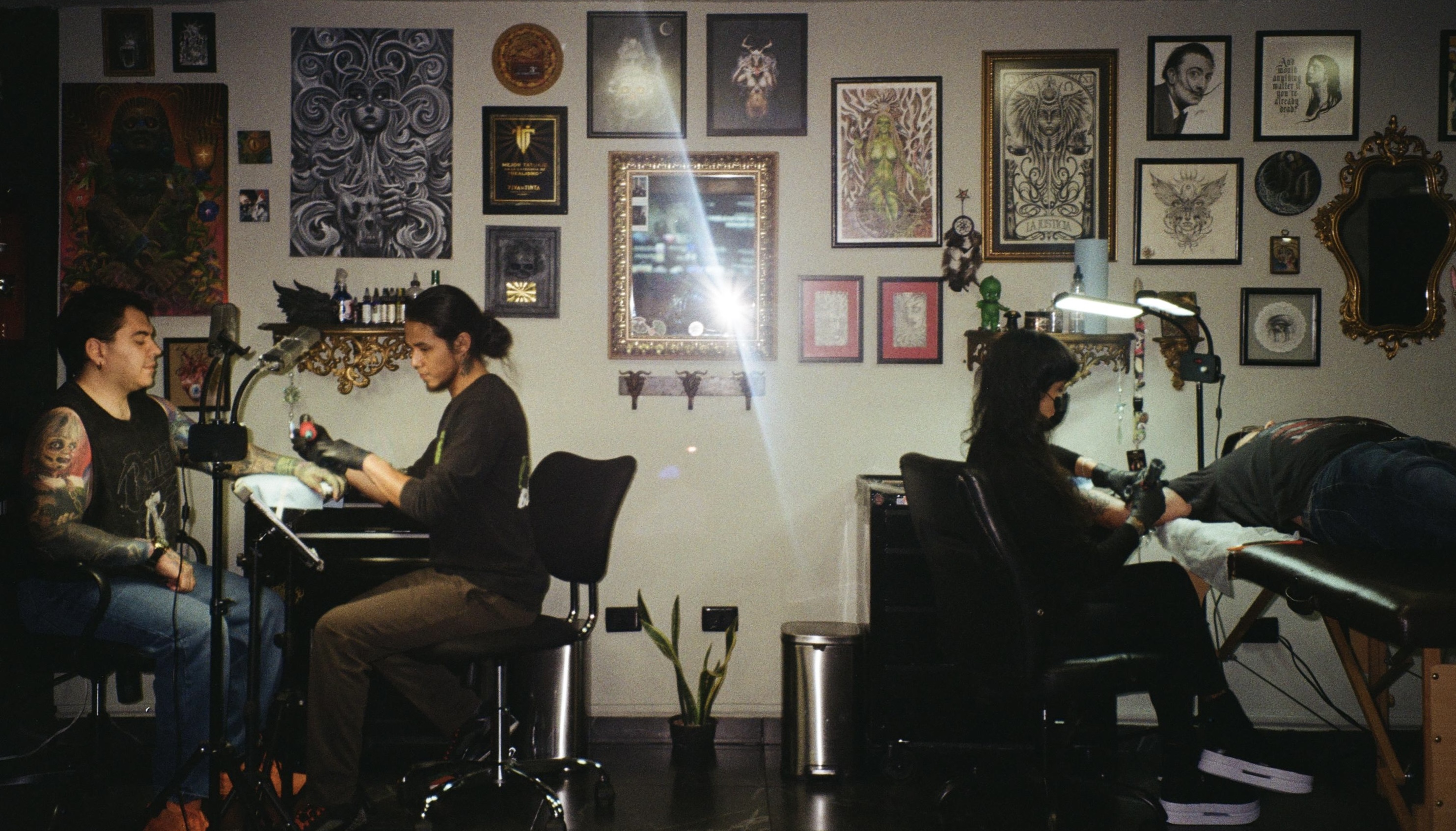 Ambiente del estudio El Egregor